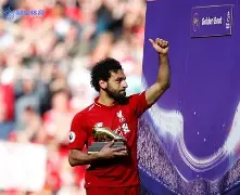 包含黄黑军团主场平红军，次席屹立的词条